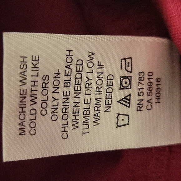 NWT Maurices size 0 burgundy capri pants cotton - Picture 5 of 5